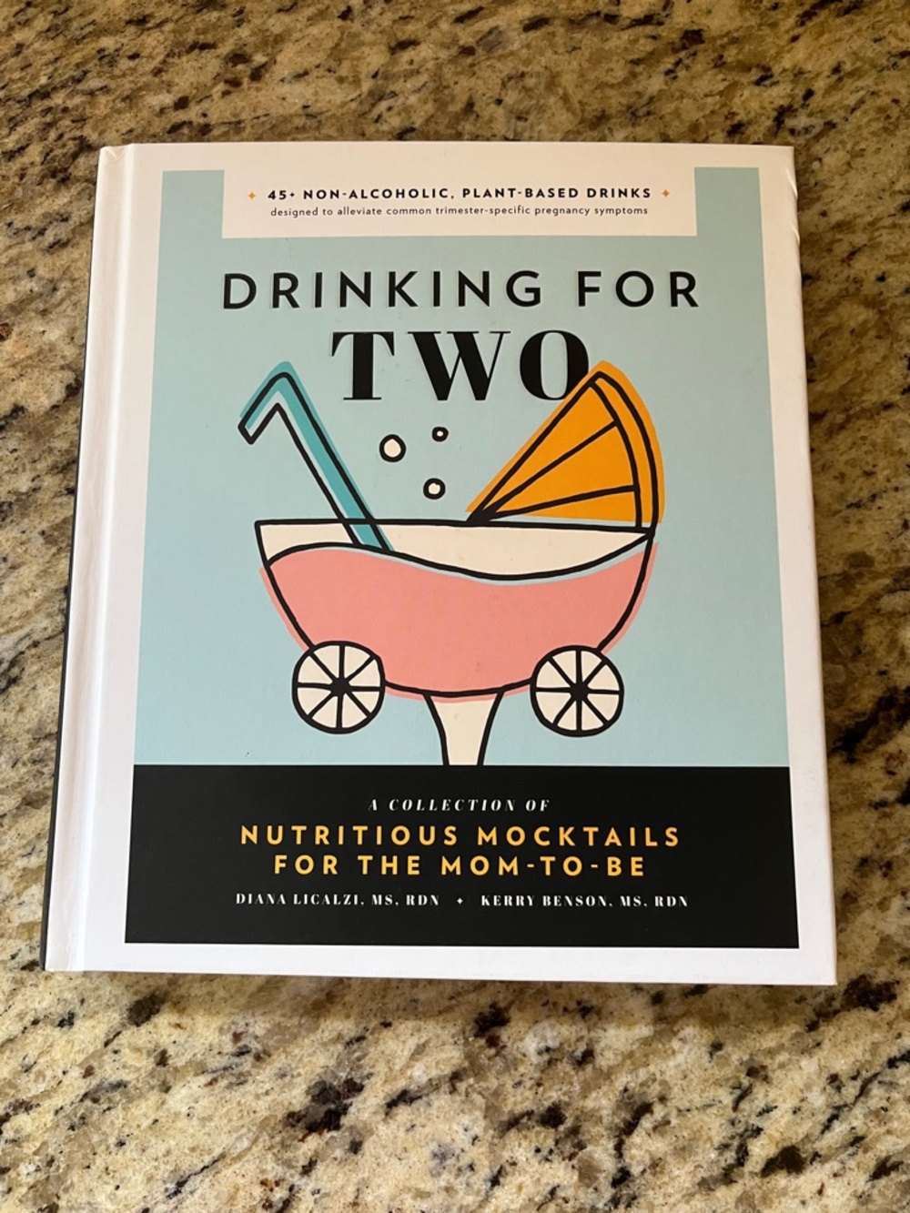 Drinking for Two - Nutritious Mocktails Cookbook (Blue, Pink, Black)